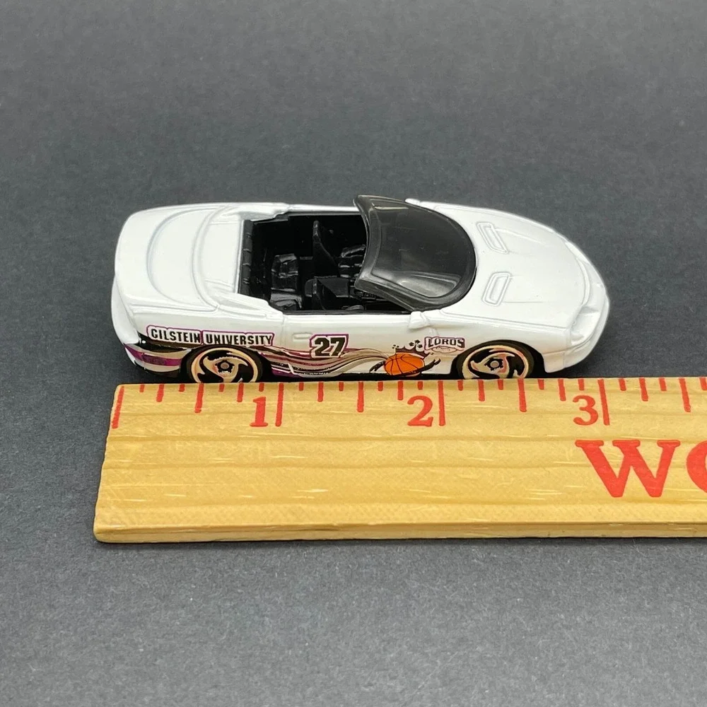 Hot Wheels 1995 '95 Chevy Camaro Convertible Gilstein University Basketball 1/64